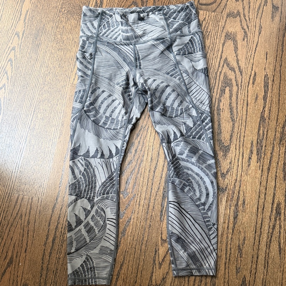Athleta Gray and Charcoal Abstract-Print Leggings